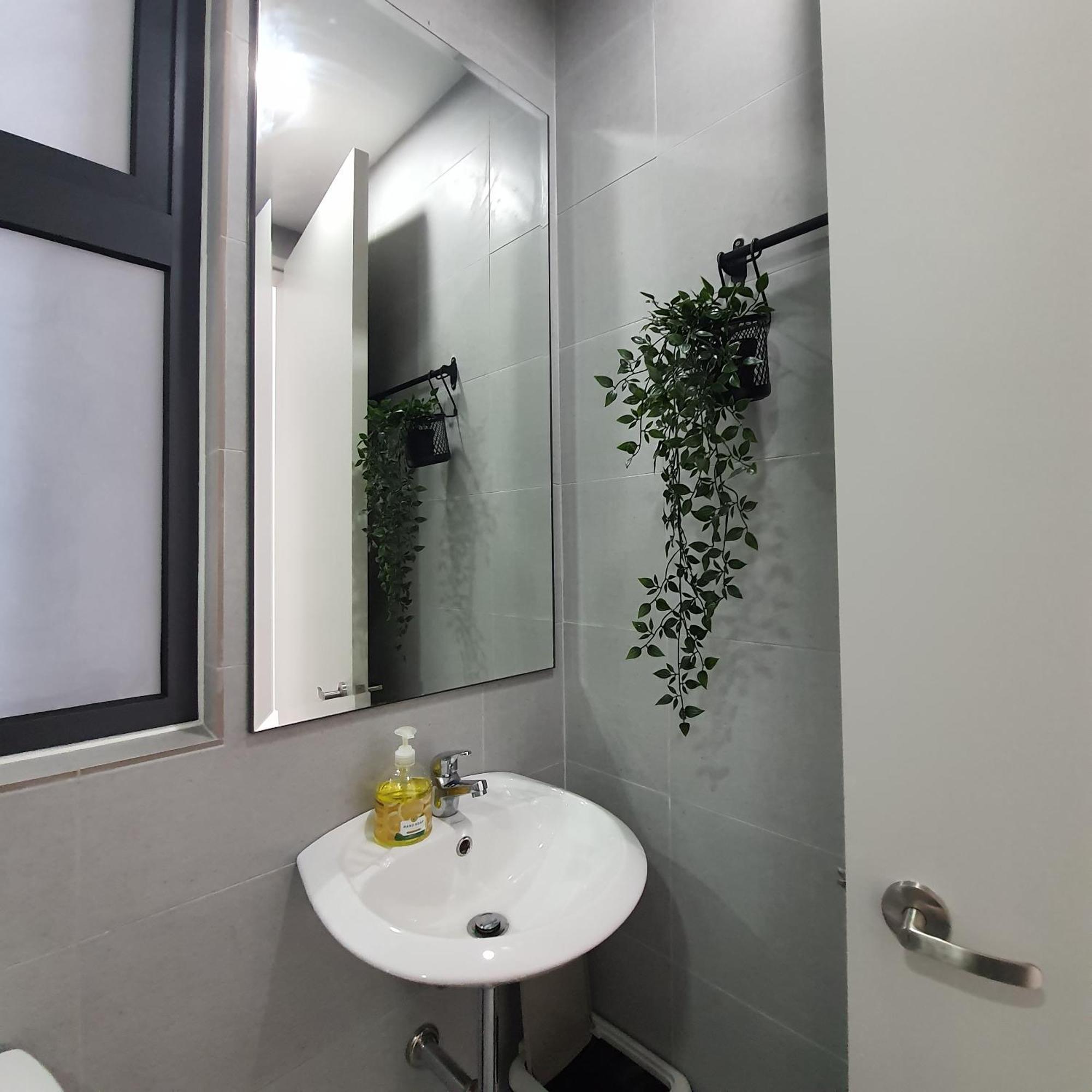 The Glass Homestay Путраджая Номер фото